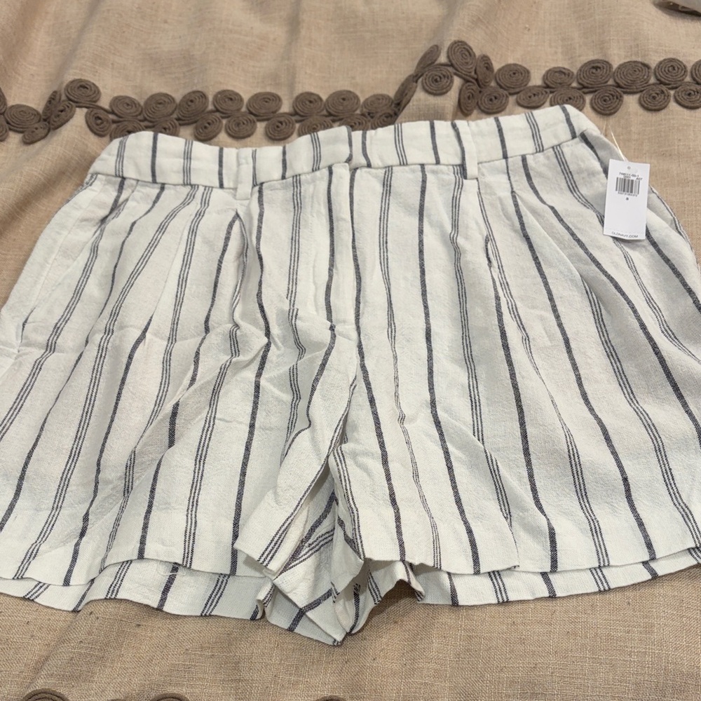Old Navy White/Charcoal Stripe Extra High-Waisted Linen-Blend Short/NWT/S - Picture 5 of 16